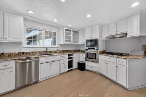 Kitchen - 1238 Paseo Redondo, Merced, CA 95348 photo 2 of 2