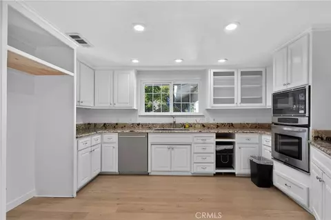 Kitchen - 1238 Paseo Redondo, Merced, CA 95348 photo 1 of 2