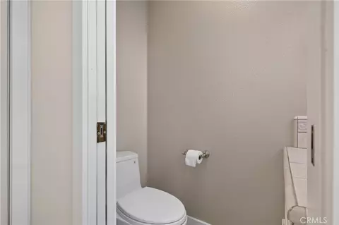 Bath - 1238 Paseo Redondo, Merced, CA 95348 photo 3 of 6