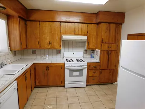 Kitchen - 1253 W 11th St, Merced, CA 95341 photo 1 of 9