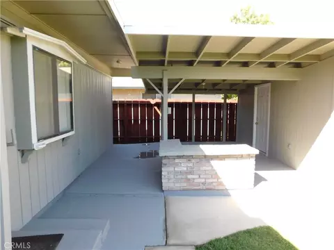 Exterior - 1253 W 11th St, Merced, CA 95341 photo 5 of 12