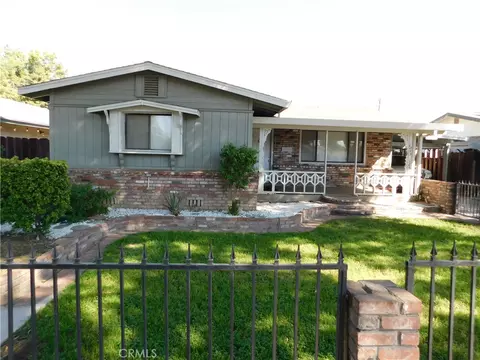 1253 W 11th St, Merced, CA 95341