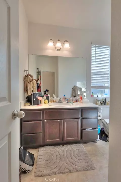 Bath - 2995 Masterson, Merced, CA 95348 photo 2 of 5