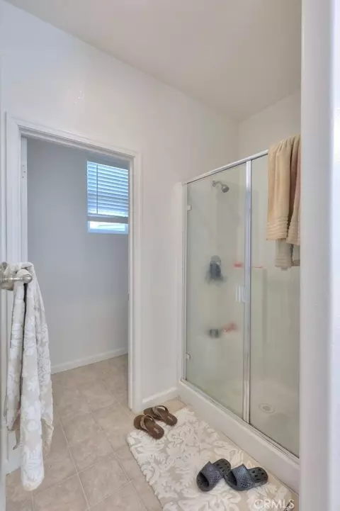 Bath - 2995 Masterson, Merced, CA 95348 photo 4 of 5