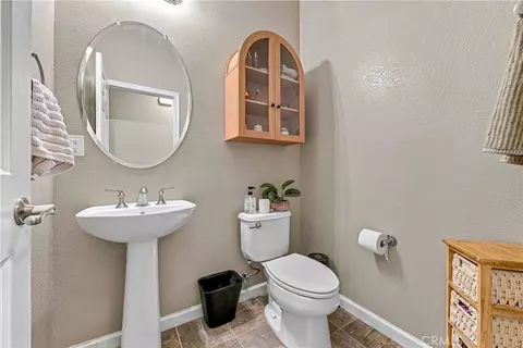 Bath - 2394 Gabriel, Merced, CA 95340 photo 4 of 5