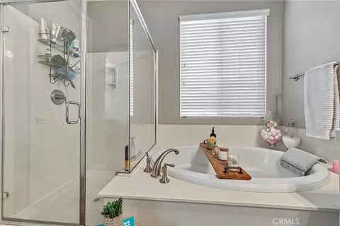 Bath - 2394 Gabriel, Merced, CA 95340 photo 1 of 5