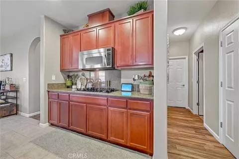 Entry Way - 2394 Gabriel, Merced, CA 95340 photo 4 of 8