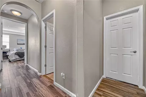 Entry Way - 2394 Gabriel, Merced, CA 95340 photo 2 of 8