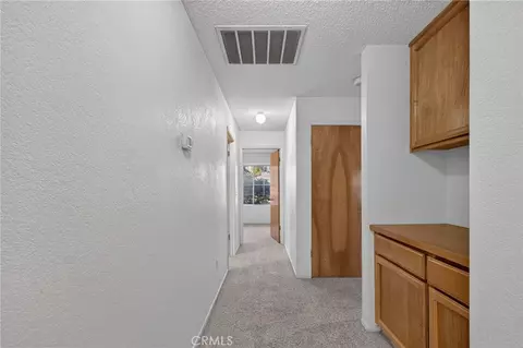 Entry Way - 866 Villanova Ct, Merced, CA 95348 photo 1 of 2