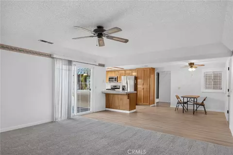 Living - 866 Villanova Ct, Merced, CA 95348 photo 2 of 3