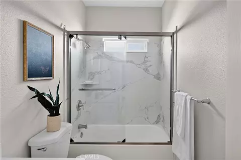 Bath - 1038 W 24th, Merced, CA 95340 photo 7 of 7