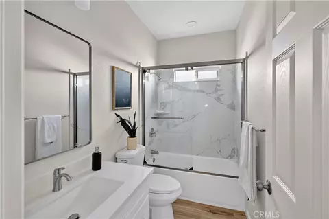 Bath - 1038 W 24th, Merced, CA 95340 photo 6 of 7