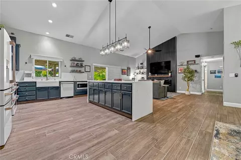Kitchen - 3247 Willow Run, Merced, CA 95340 photo 7 of 7
