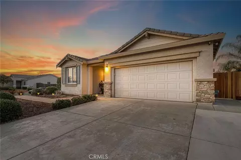 Exterior - 588 Peach Dr, Chowchilla, CA 93610 photo 2 of 10