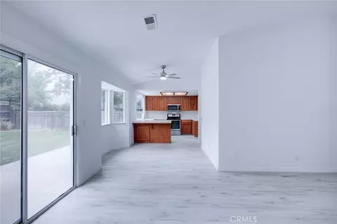 Living - 909 Lehigh, Merced, CA 95348 photo 5 of 6