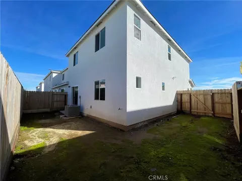 145 Long Trail Ln, Merced, CA 95341 photo 5