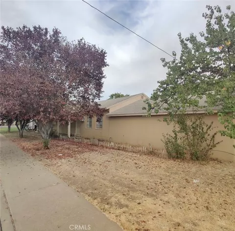 902 Barney, Merced, CA 95340 photo 3