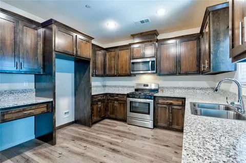Kitchen - 693 Cadiz Ave, Merced, CA 95341 photo 2 of 2