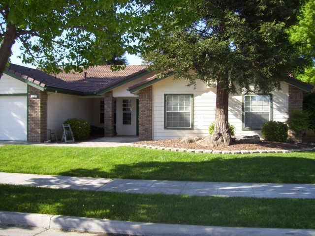 3267 Doubletree, Madera, CA 93637 photo 1