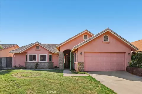 526 Grenache Ave, Madera, CA 93637