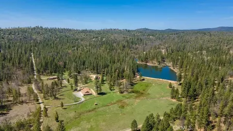 9850 Ernst Rd, Coulterville, CA 95311