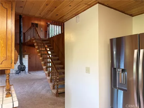 Entry Way - 5452 Carleton Rd, Mariposa, CA 95338 photo 2 of 7