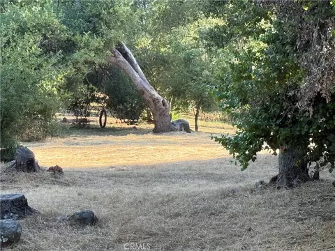 Exterior - 5452 Carleton Rd, Mariposa, CA 95338 photo 9 of 20