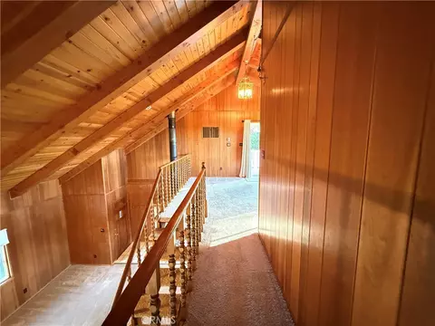 Entry Way - 5452 Carleton Rd, Mariposa, CA 95338 photo 5 of 7