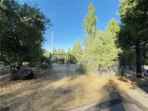 Exterior - 5452 Carleton Rd, Mariposa, CA 95338 photo 11 of 20