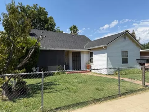 2229 P St, Merced, CA 95340