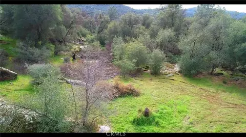 832 Silver Bar Rd, Mariposa, CA 95338
