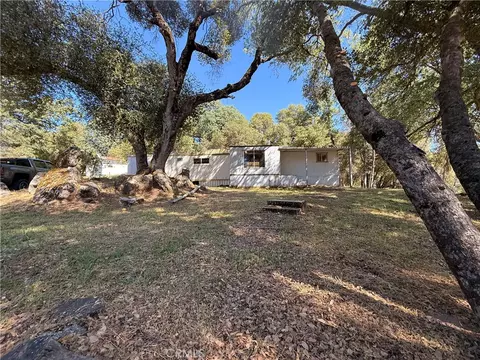38833 Terri Ln, Oakhurst, CA 93644