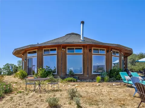 3754 Guadalupe Fire, Catheys Valley, CA 95306