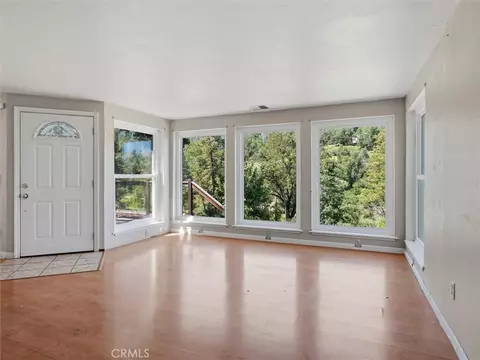 Living - 6576 Highway 140, Midpines, CA 95345 photo 5 of 9