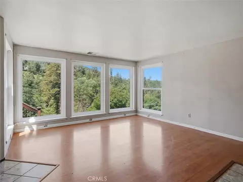 Living - 6576 Highway 140, Midpines, CA 95345 photo 4 of 9