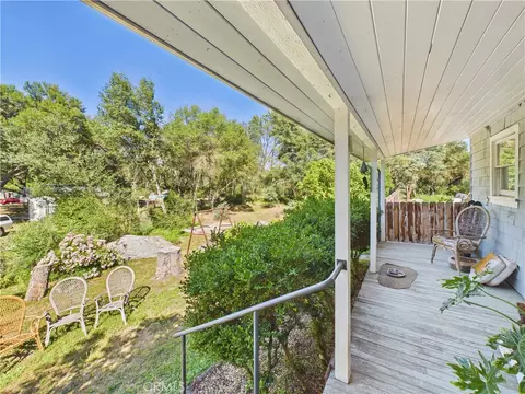 Exterior - 4208 Ramsden, Mariposa, CA 95338 photo 3 of 15