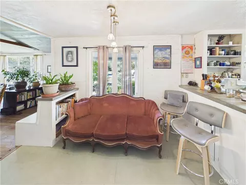 Living - 4208 Ramsden, Mariposa, CA 95338 photo 5 of 5