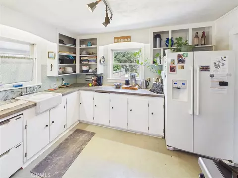 Kitchen - 4208 Ramsden, Mariposa, CA 95338 photo 1 of 2