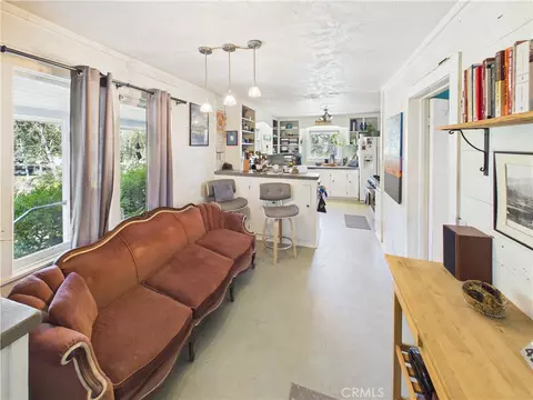Living - 4208 Ramsden, Mariposa, CA 95338 photo 4 of 5