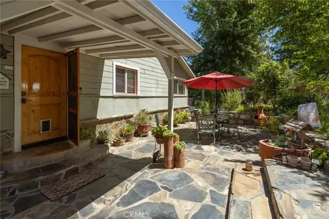 Exterior - 45871 Sutton Dr, Oakhurst, CA 93644 photo 5 of 38