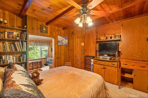 Bedroom - 45871 Sutton Dr, Oakhurst, CA 93644 photo 2 of 8