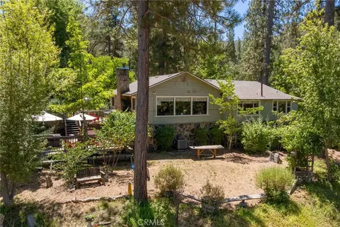 Exterior - 45871 Sutton Dr, Oakhurst, CA 93644 photo 3 of 38