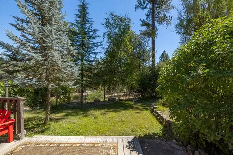 Exterior - 45871 Sutton Dr, Oakhurst, CA 93644 photo 14 of 38