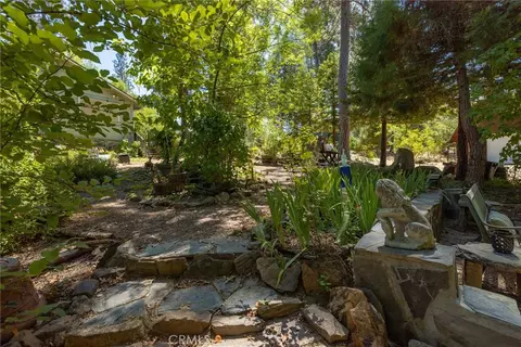 Exterior - 45871 Sutton Dr, Oakhurst, CA 93644 photo 23 of 38