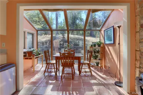 Dining - 5547 Sherlock, Midpines, CA 95345 photo 2 of 3