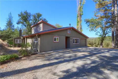 Exterior - 5547 Sherlock, Midpines, CA 95345 photo 2 of 14