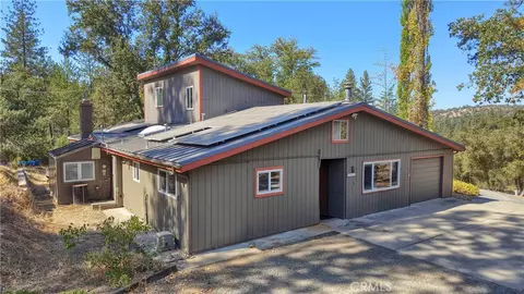 Exterior - 5547 Sherlock, Midpines, CA 95345 photo 10 of 14