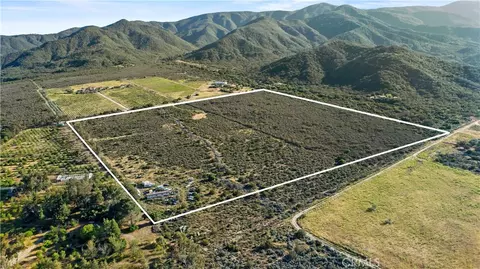 40 Winery Ln, Warner Springs, CA 92086