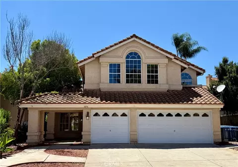 1094 Felicidad Dr, Fallbrook, CA 92028