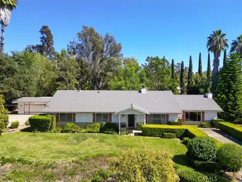 1018 Morro Rd, Fallbrook, CA 92028